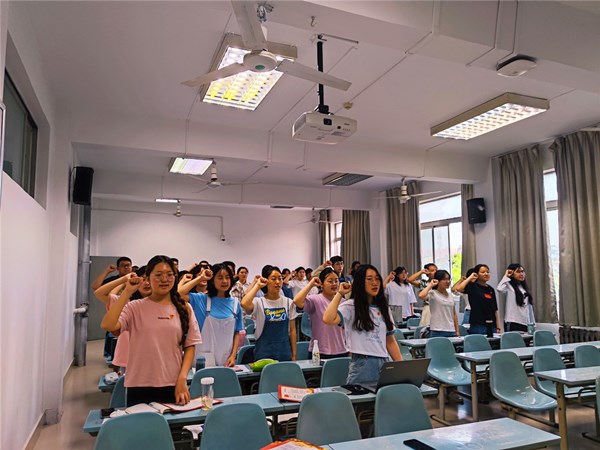 4e865b2eb09540799334eaba0247ae27.jpg 8D9FB980131E07E75528BE344DE74D4E_副本.jpg